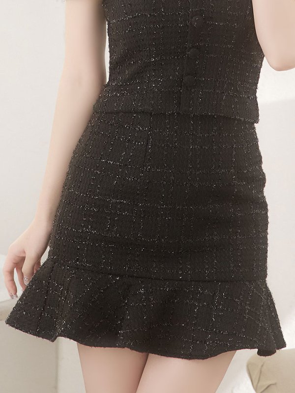 画像6: 【送料無料！】ラメツイードドレス/セットアップ/2ピース/オフショルダー/チェック柄/マーメイドスカート/ビジューストラップ/ボタン/谷間見せ/背中見せ/ミニドレス/キャバドレス【XS-Lサイズ/2カラー】[HC02-X] 【YN】dzy (6)