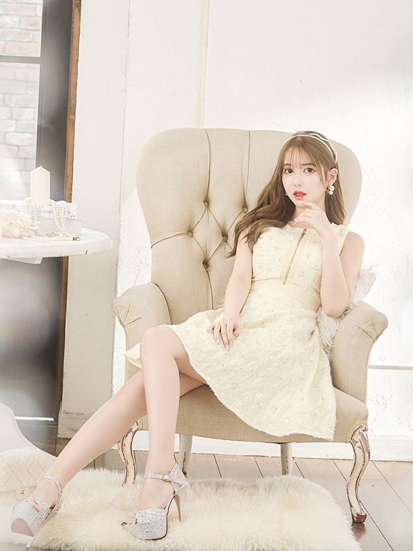 モデル：ゆめ　身長：160cm　着用サイズ：Sサイズ