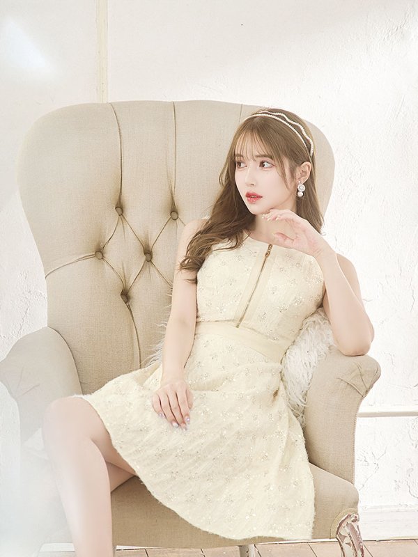 モデル：ゆめ　身長：160cm　着用サイズ：Sサイズ