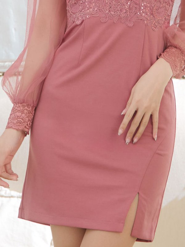 モデル:真優川咲 身長:159cm 着用サイズ:Sサイズ