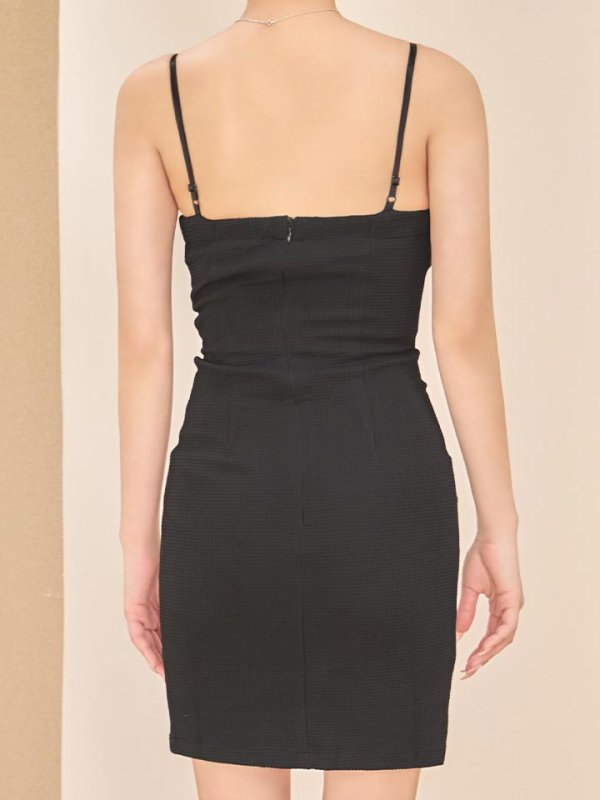 モデル：ふぶき　身長：161cm　着用サイズ：Sサイズ