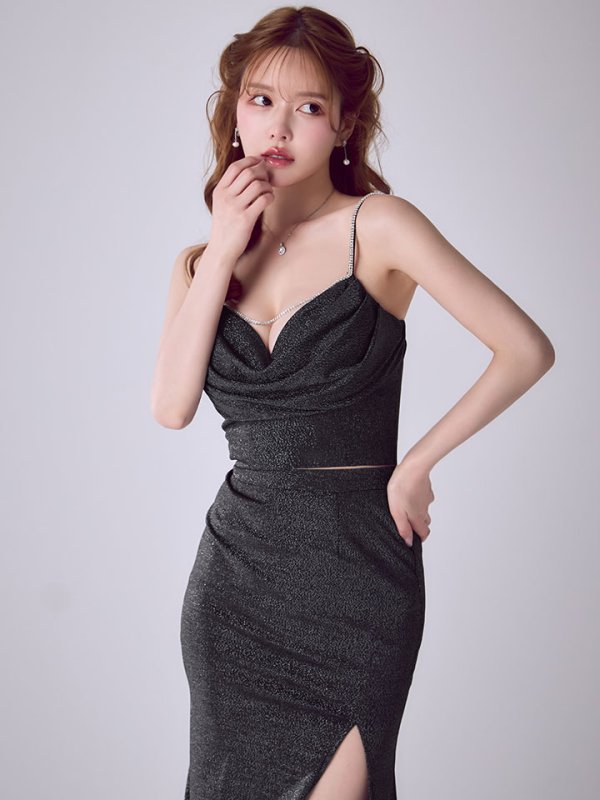 モデル：ゆめ　身長：160cm　着用サイズ：Sサイズ