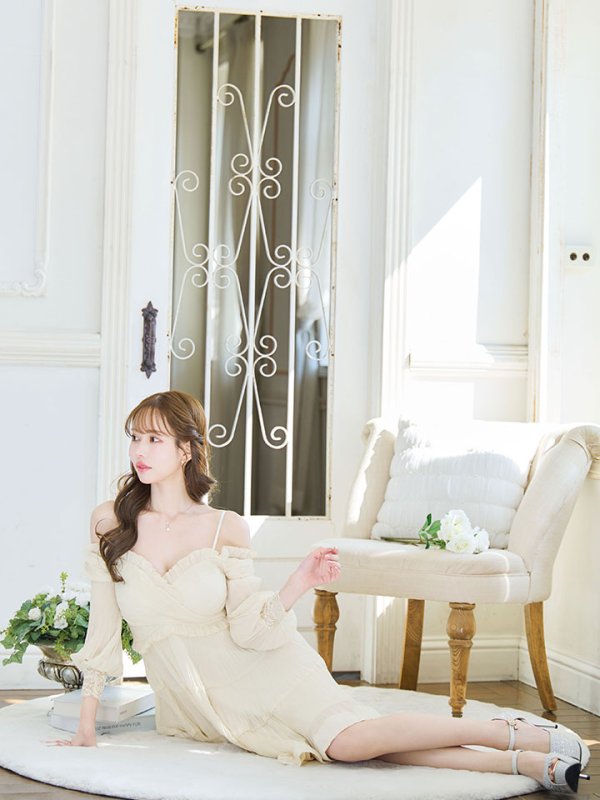 モデル：ゆめ　身長：160cm　着用サイズ：Sサイズ