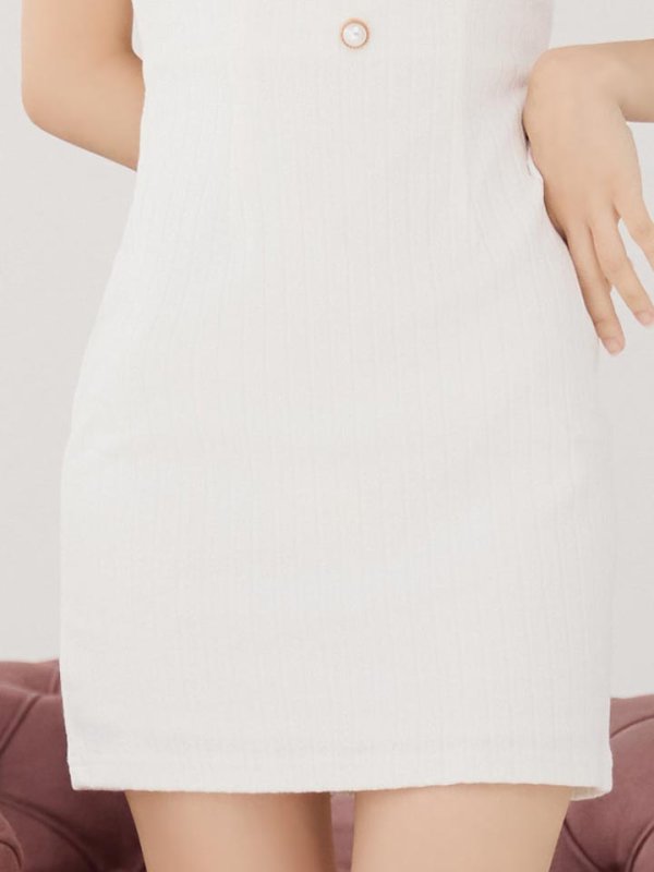 モデル：まりん　身長：163cm　着用サイズ：Sサイズ