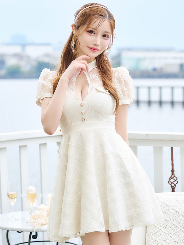 モデル:桜伊みやこ 身長:168cm 着用サイズ:Sサイズ