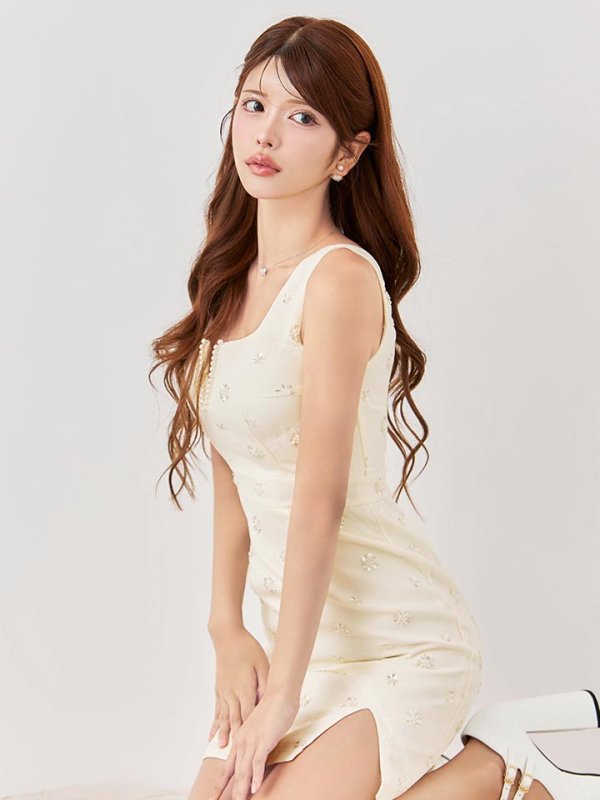 モデル：まりん　身長：163cm　着用サイズ：Sサイズ