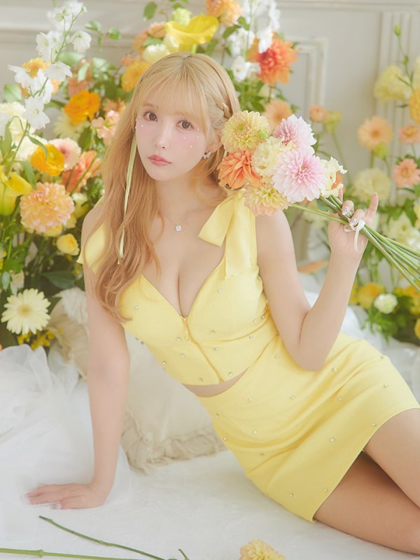 モデル:三上悠亜 身長:159cm 着用サイズ:Sサイズ