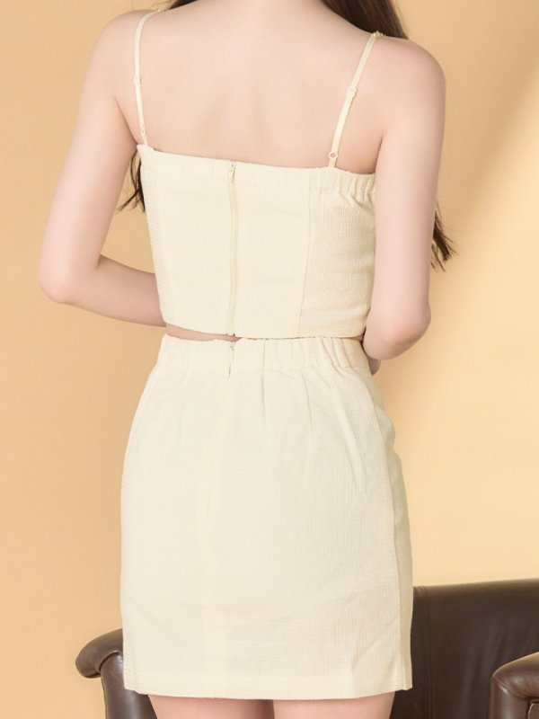 モデル：ゆめ　身長：160cm　着用サイズ：Sサイズ