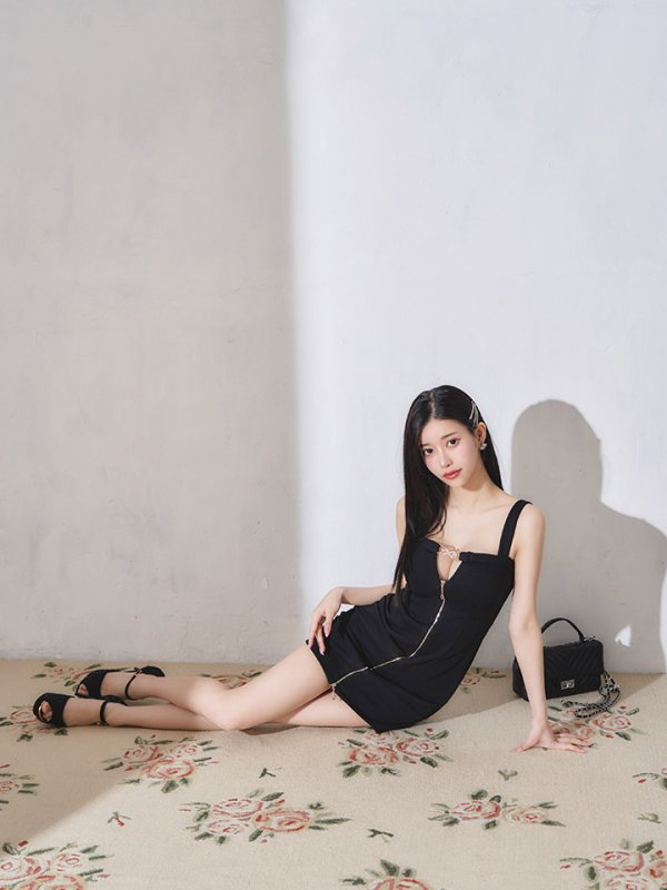 モデル:ゆりお 身長:165cm 着用サイズ:Sサイズ