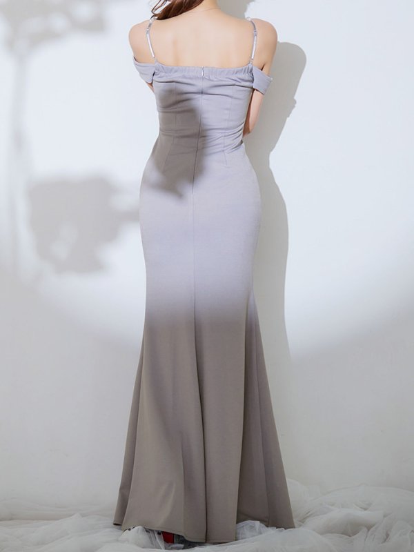 モデル:真優川咲 身長:159cm 着用サイズ:Sサイズ