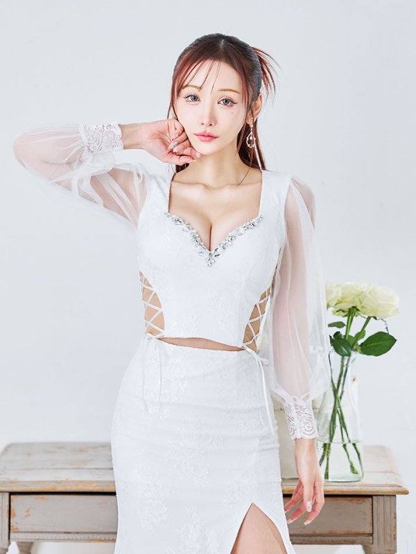 モデル：真優川咲　身長：159cm　着用サイズ：Sサイズ