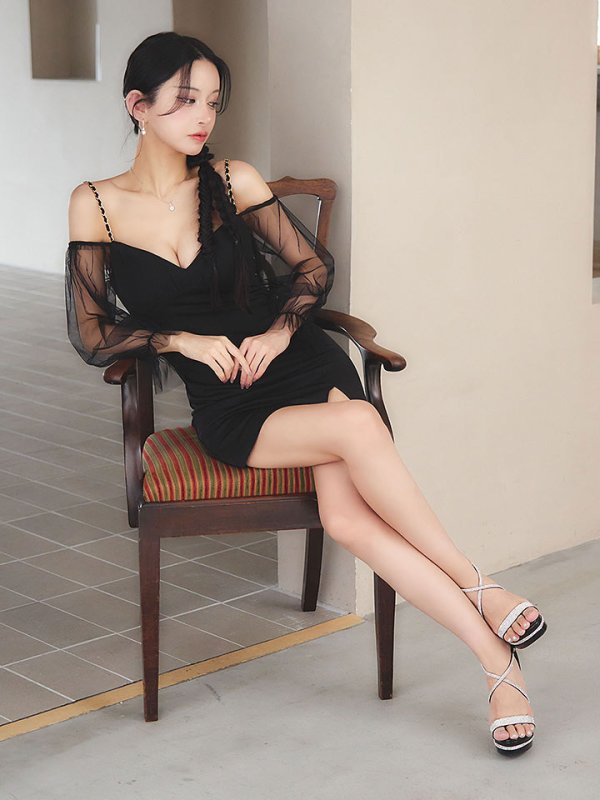 モデル:まおちゃる 身長:158cm 着用サイズ:Sサイズ