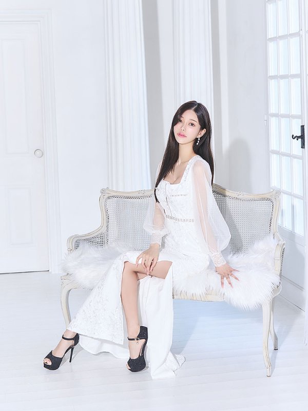 画像8: 【送料無料！】花柄刺繍レースドレス/ジップアップ/ビジュー/パール/チュール袖/谷間見せ/背中隠し/ロングドレス/キャバドレス【S-Lサイズ/2カラー】[OF03] 【YN】dzj (8)