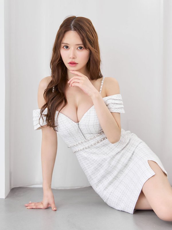 モデル:ゆめ 身長:160cm 着用サイズ:Sサイズ