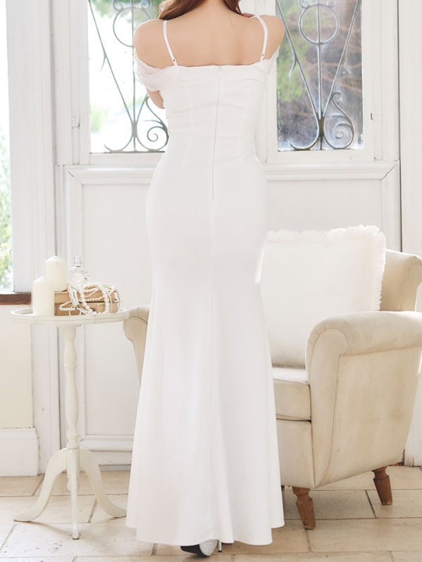 モデル：真優川咲　身長：159cm　着用サイズ：Sサイズ