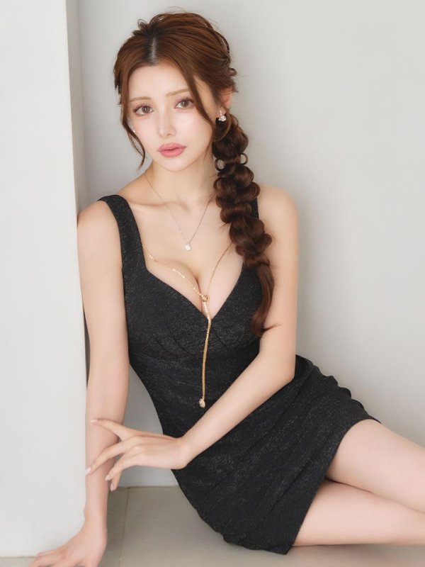 モデル：ももか　身長：156cm　着用サイズ：Sサイズ