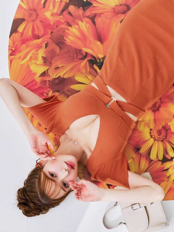 モデル：ゆめ　身長：160cm　着用サイズ：Sサイズ