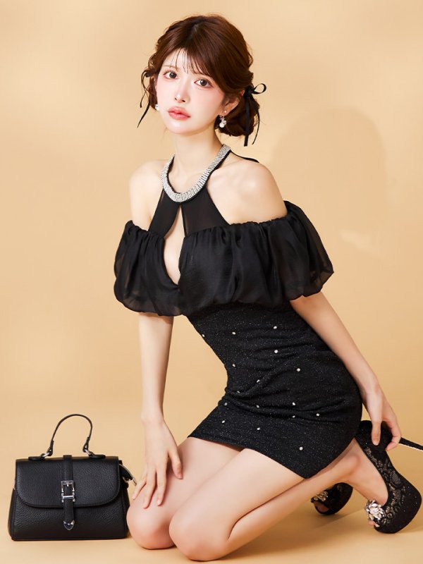 モデル：まりん　身長：163cm　着用サイズ：Sサイズ