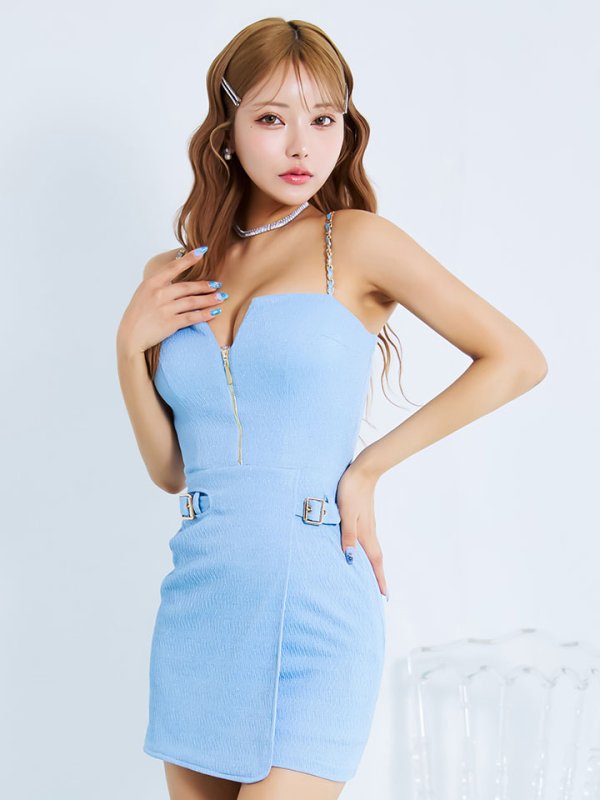 モデル：如月れい　身長：156cm　着用サイズ：Sサイズ
