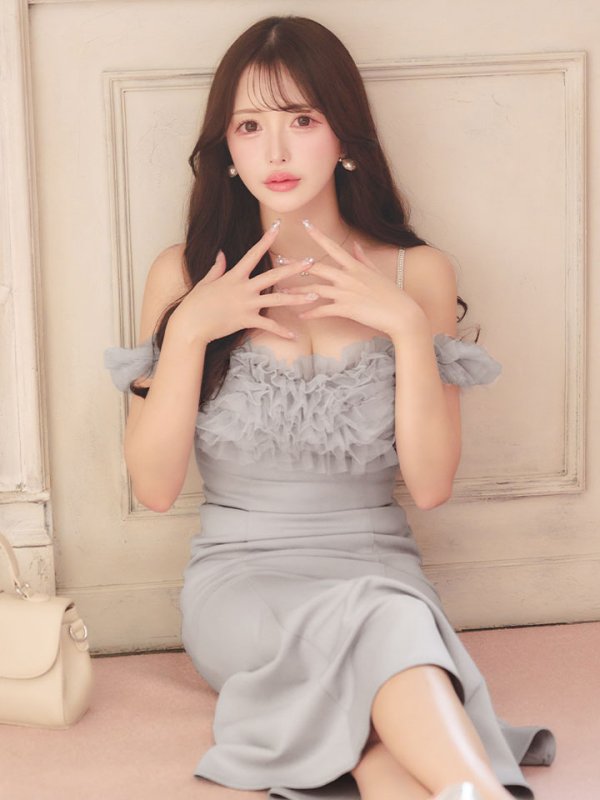 モデル：りな　身長：160cm　着用サイズ：Sサイズ