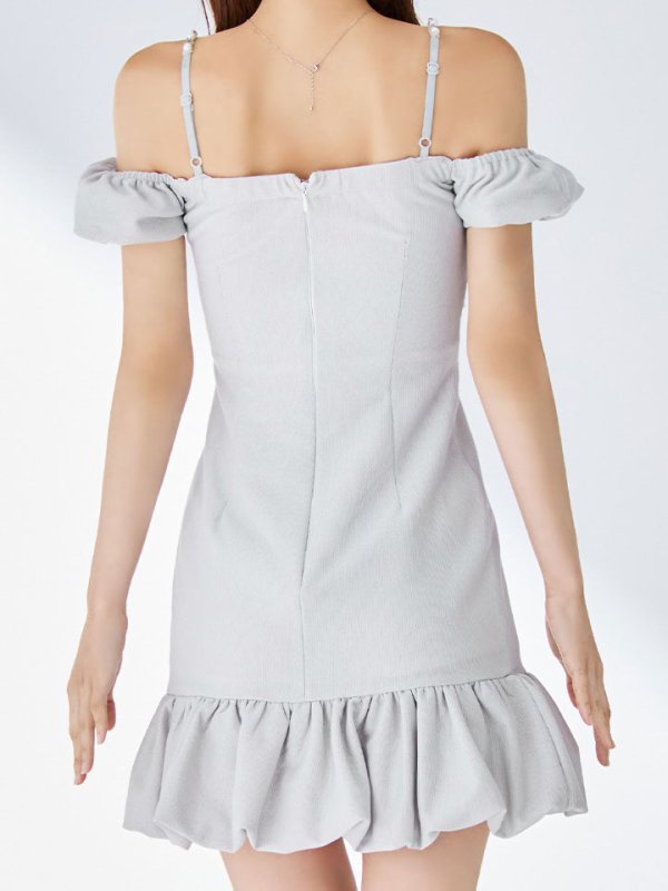 モデル:まりん 身長:163cm 着用サイズ:Sサイズ