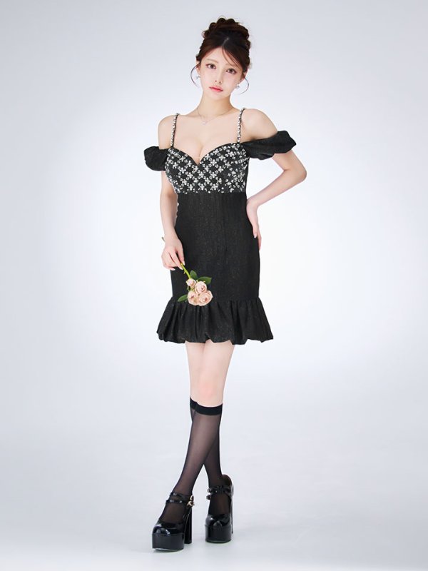 モデル:ももか 身長:156cm 着用サイズ:Sサイズ