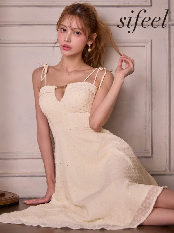 モデル：るりぴ　身長：165cm　着用サイズ：Sサイズ