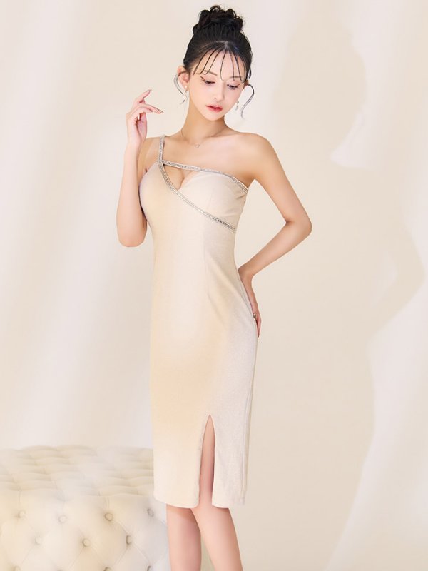 モデル：まおちゃる　身長：156cm　着用サイズ：Sサイズ