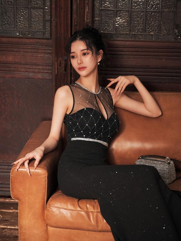 モデル：ゆりお　身長：165cm　着用サイズ：Sサイズ