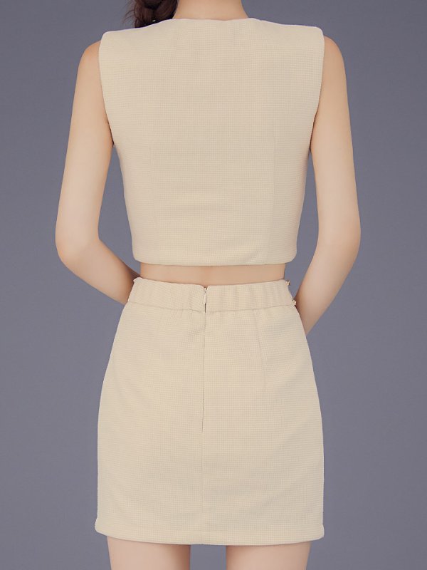 モデル：まりん　身長：163cm　着用サイズ：Sサイズ