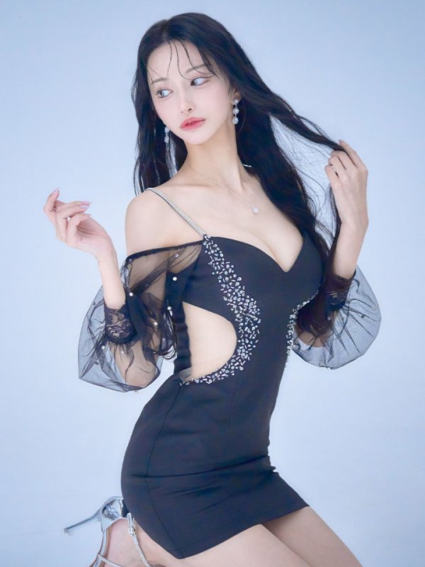 モデル：まおちゃる　身長：157cm　着用サイズ：Sサイズ