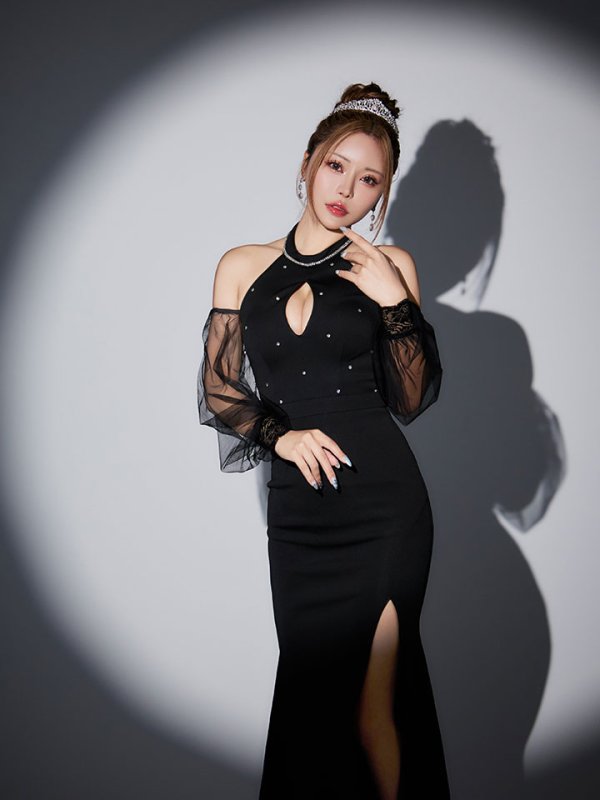 モデル：如月れい　身長：156cm　着用サイズ：Sサイズ