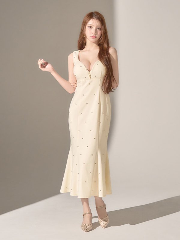 モデル：ももか　身長：156cm　着用サイズ：Sサイズ