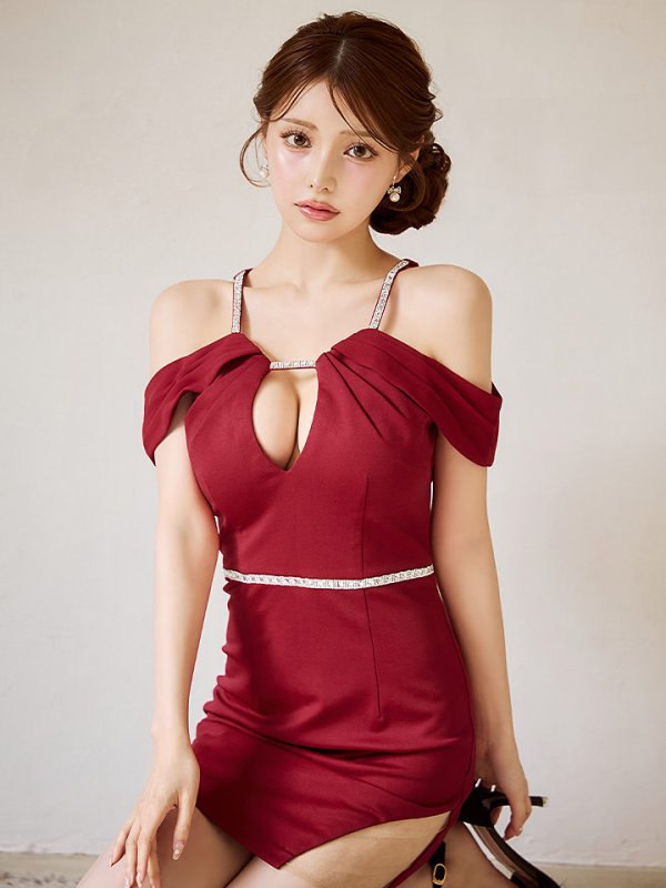 モデル：ももか　身長：156cm　着用サイズ：Sサイズ