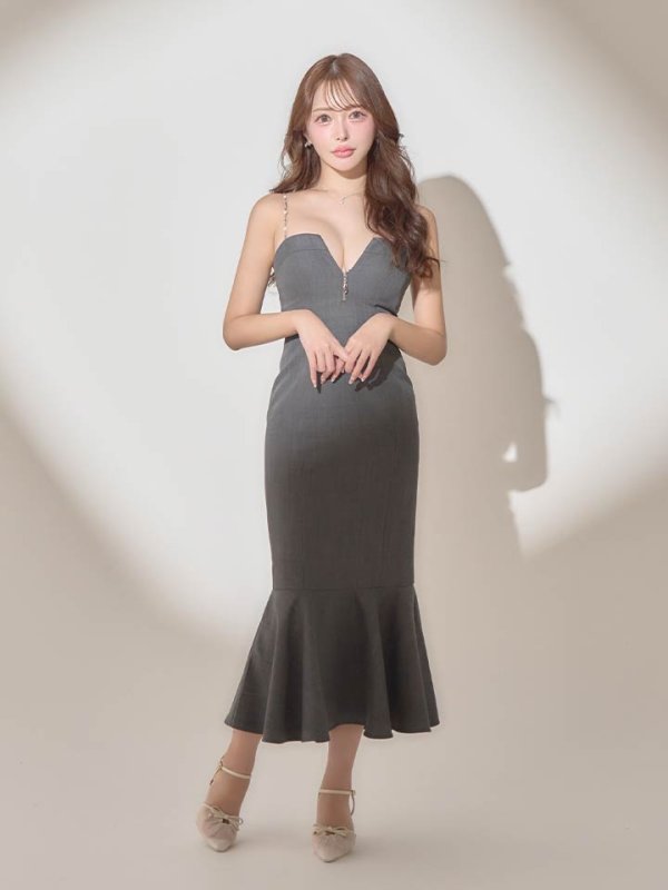 モデル：りな　身長：160cm　着用サイズ：Sサイズ