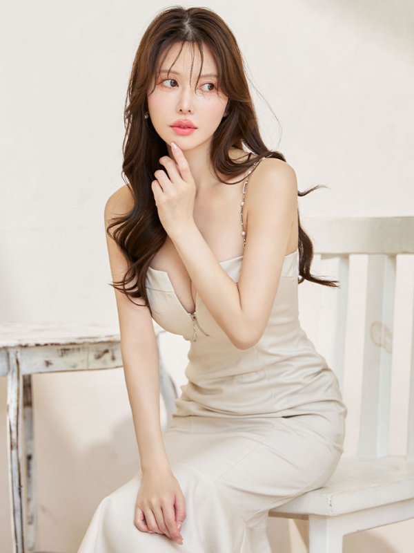 モデル：ゆめ　身長：160cm　着用サイズ：Sサイズ