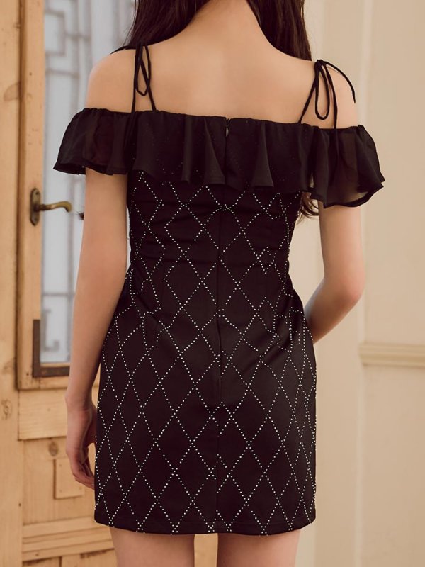 モデル：せいは　身長：161cm　着用サイズ：Sサイズ