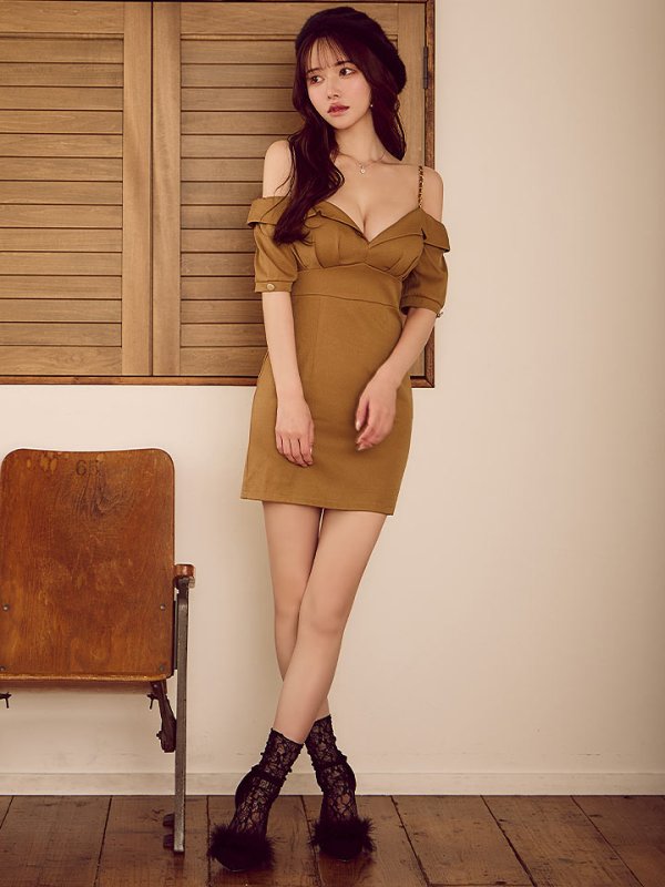 モデル：ゆめ　身長：160cm　着用サイズ：Sサイズ