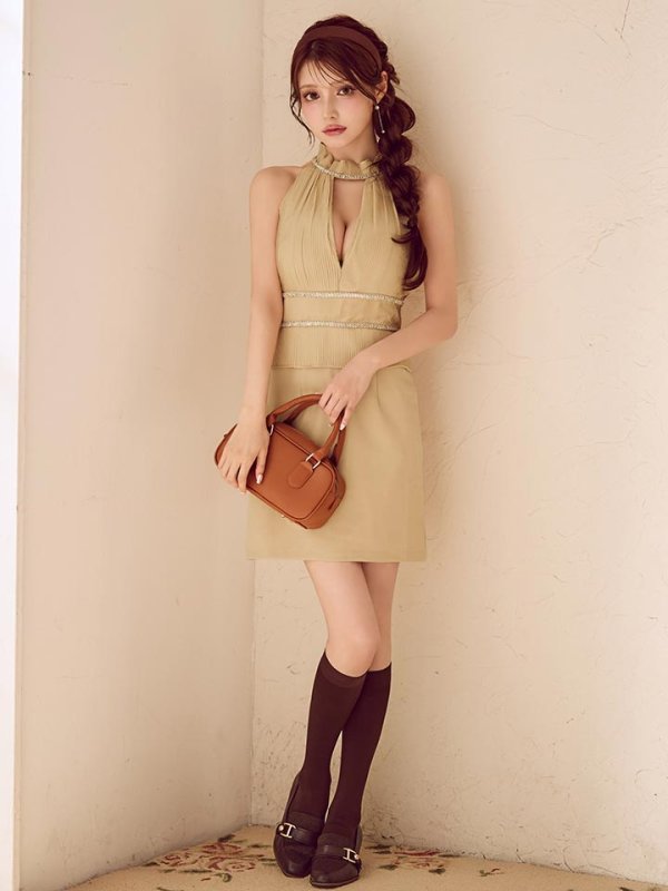 モデル：ももか　身長：156cm　着用サイズ：Sサイズ