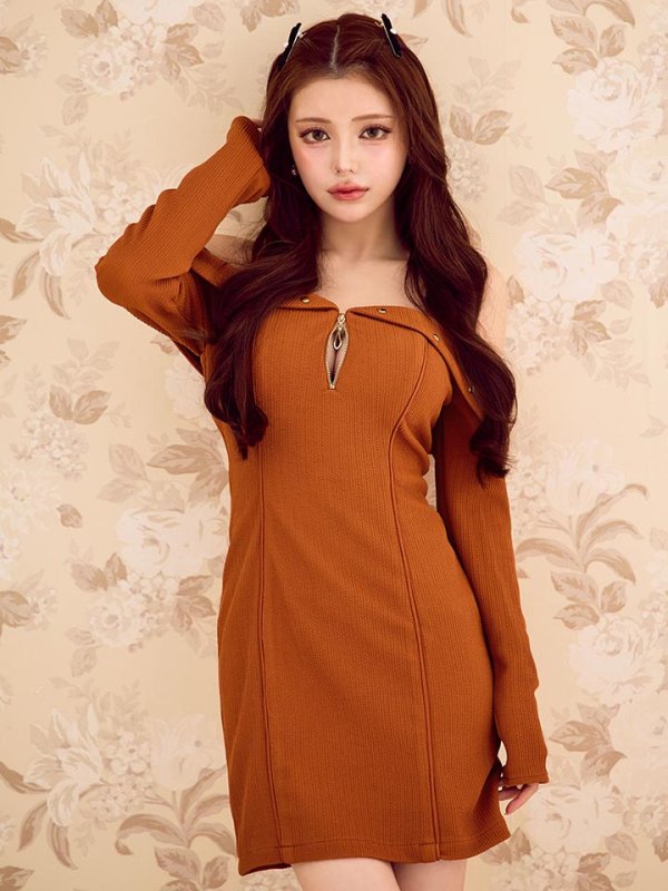 モデル：ももか　身長：156cm　着用サイズ：Sサイズ