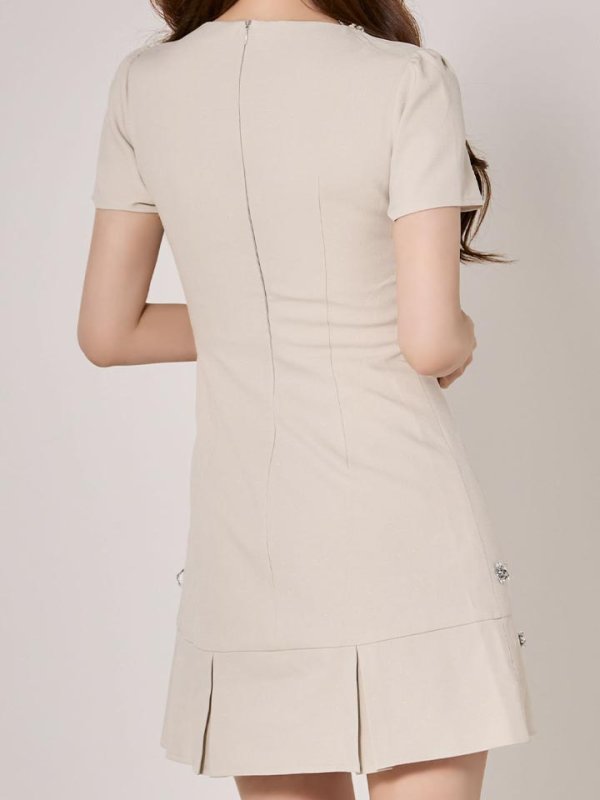 モデル：ゆめ　身長：160cm　着用サイズ：Sサイズ