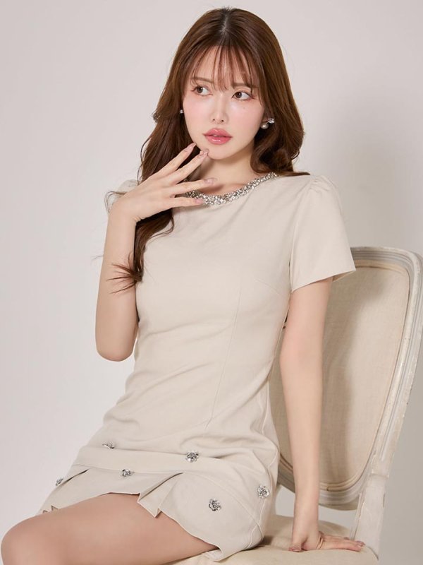 モデル：ゆめ　身長：160cm　着用サイズ：Sサイズ