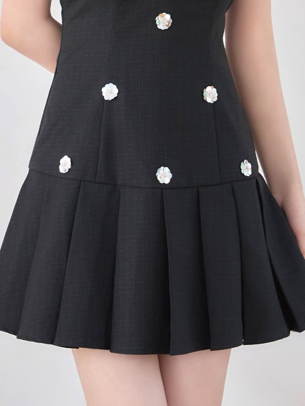 モデル：ももか　身長：156cm　着用サイズ：Sサイズ