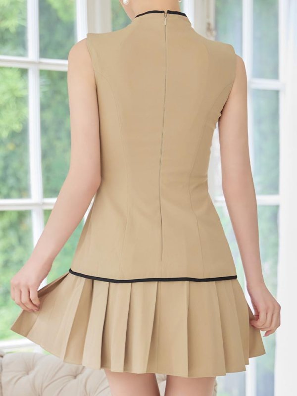 ベージュ　モデル：ゆめ　身長：160cm　着用サイズ：Sサイズ