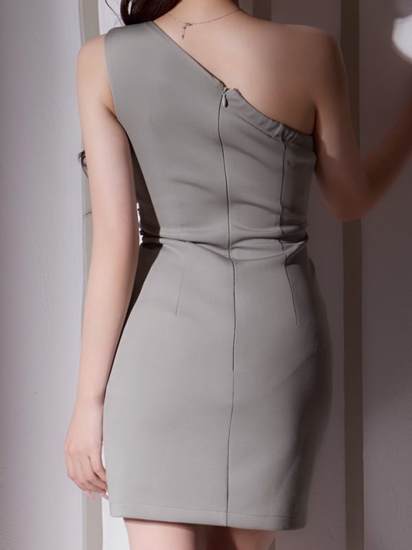 モデル：かるあ　身長：156cm　着用サイズ：Sサイズ