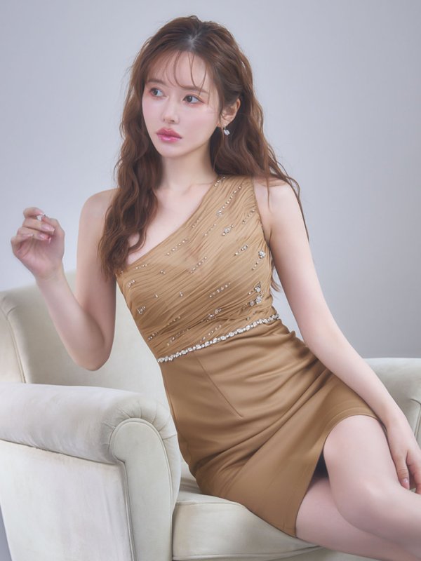 モデル：ゆめ　身長：160cm　着用サイズ：Sサイズ