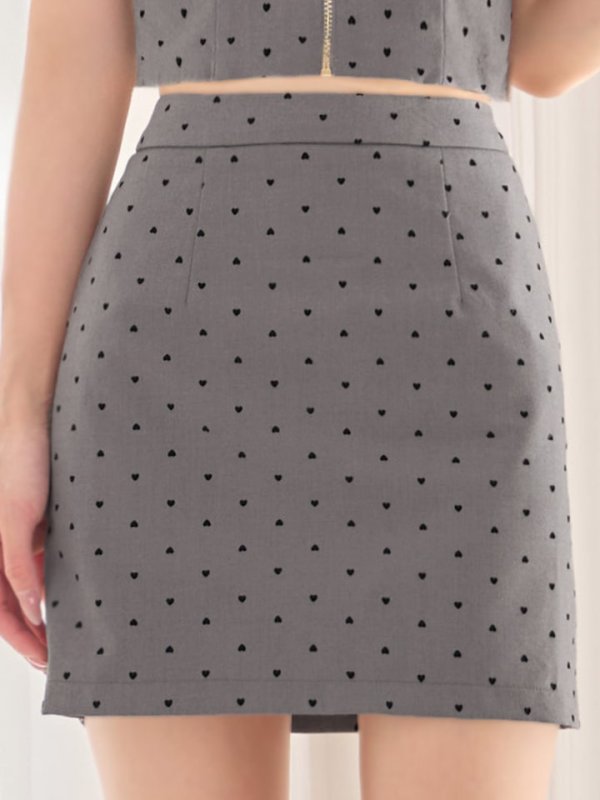 モデル：るりぴ　身長：165cm　着用サイズ：Sサイズ