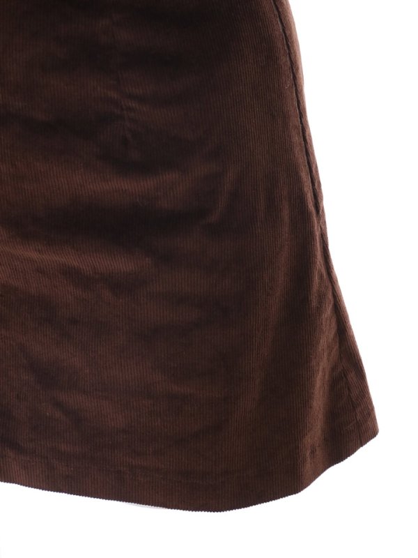 ブラウン