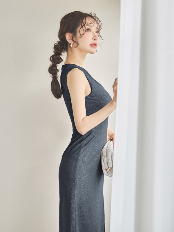 モデル：朝陽凪　身長：156cm　着用サイズ：Sサイズ