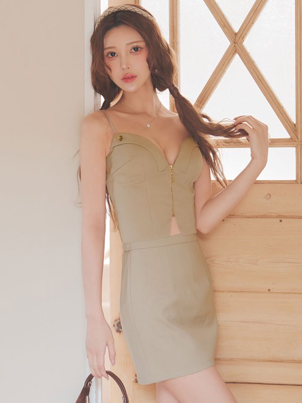 モデル：るりぴ　身長：165cm　着用サイズ：Sサイズ